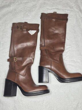 Leather Buckle Boots Limited Edition